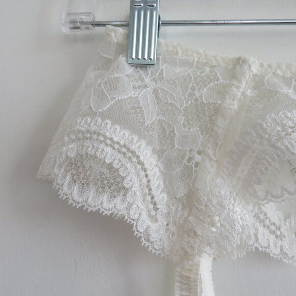 SIMONE PERELE White Lace Garter Belt Wedding Feminine Romantic - Size 4 / L - Picture 11 of 13